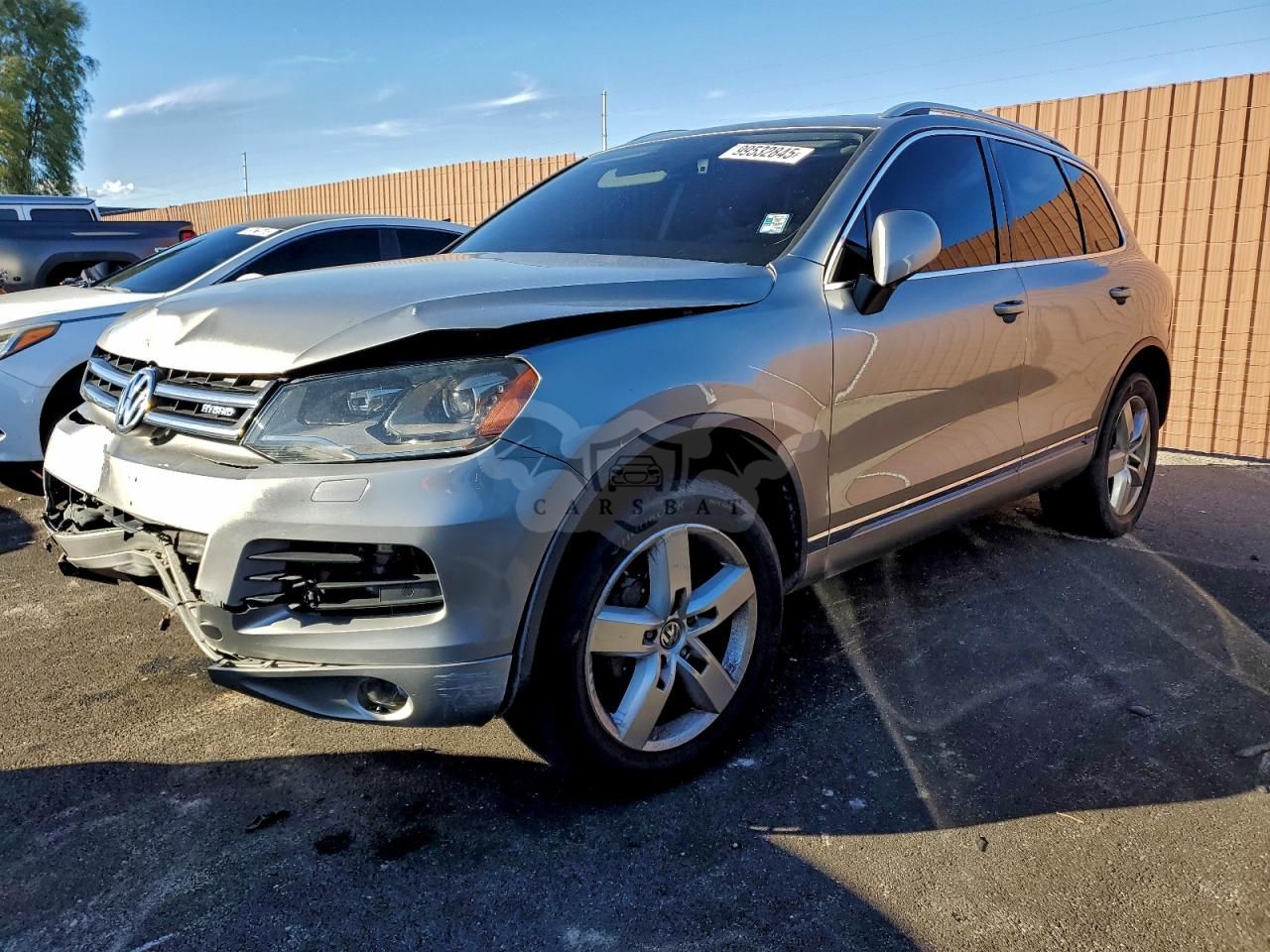 Volkswagen Touareg HYBRID 3.0L 6 2011