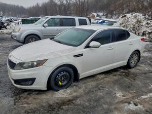 Kia Optima LX 2.4L 4 2011