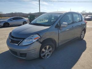 Nissan Versa S 1.8L 4 2012