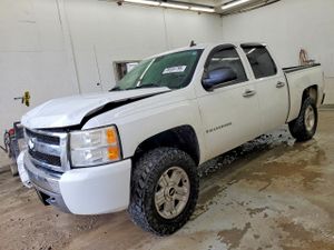 Chevrolet Silverado 1500 K1500 CREW CAB 4.8L 8 2007