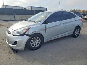 Hyundai Accent GLS 1.6L 4 2013
