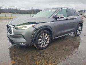 Infiniti QX50 LUXE 2.0L 4 2021