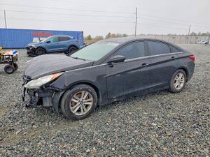 Hyundai Sonata GLS 2.4L 4 2013