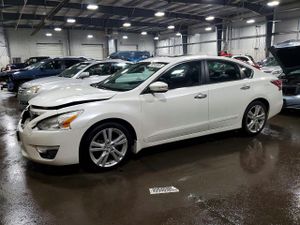 Nissan Altima 3.5S 3.5L 6 2015