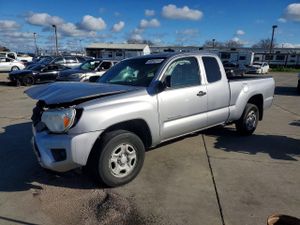 Toyota Tacoma ACCESS CAB 2.7L 4 2015