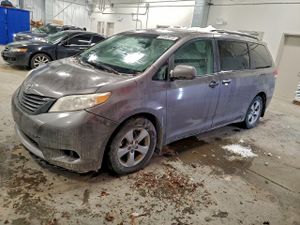 Toyota Sienna 3.5L 6 2011
