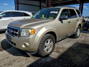 Ford Escape XLT 2.5L 4 2012