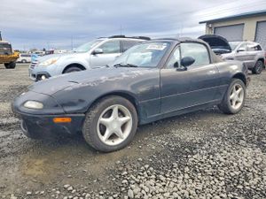 Mazda MX-5 (Miata) 1.8L 4 1997
