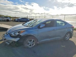 Hyundai Elantra SE 1.8L 4 2014