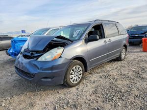 Toyota Sienna CE 3.3L 6 2006