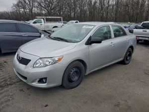 Toyota Corolla BASE 1.8L 4 2010