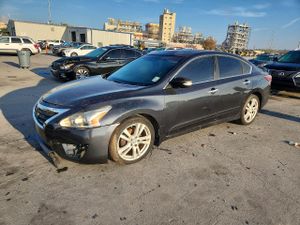 Nissan Altima 3.5S 3.5L 6 2015