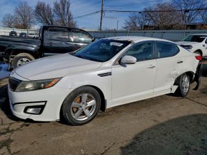 Kia Optima LX 2.4L 4 2015