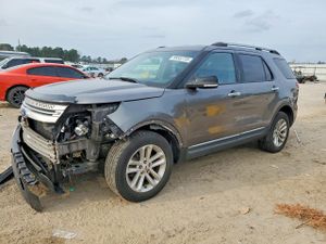 Ford Explorer XLT 3.5L 6 2012