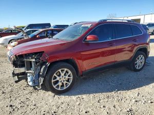 Jeep Cherokee LATITUDE 3.2L 6 2015