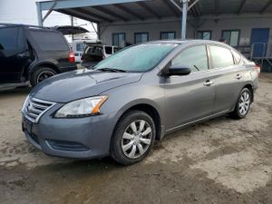 Nissan Sentra S 1.8L 4 2015