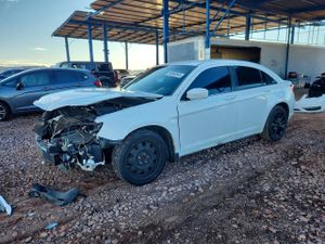 Chrysler 200 LX 2.4L 4 2014