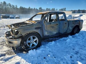 Dodge RAM SLT 5.7L 8 2012
