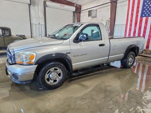 Dodge RAM ST 5.7L 8 2006