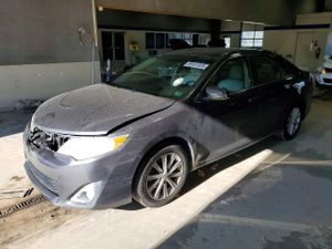 Toyota Camry SE 3.5L 6 2012
