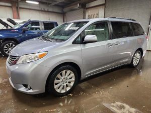 Toyota Sienna XLE 3.5L 6 2014