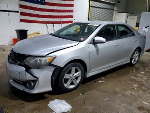 Toyota Camry BASE 2.5L 4 2012