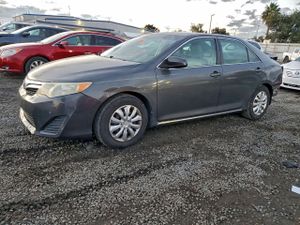 Toyota Camry BASE 2.5L 4 2012