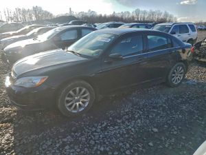 Chrysler 200 TOURING 3.6L 6 2011
