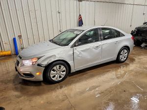 Chevrolet Cruze LS 1.8L 4 2015