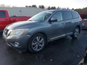 Nissan Pathfinder S 3.5L 6 2015