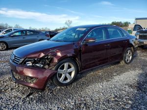Volkswagen Passat SE 2.5L 5 2013