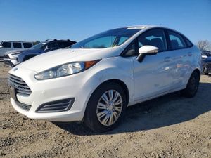 Ford Fiesta SE 1.6L 4 2014