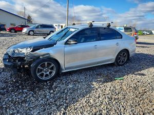 Volkswagen Jetta TDI 2.0L 4 2012