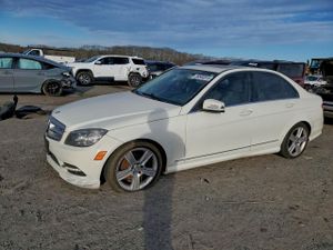 Mercedes-Benz C 300 4MATIC 3.0L 6 2011