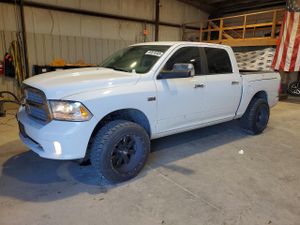 RAM 1500 LONGHORN 5.7L 8 2014