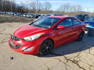 Hyundai Elantra GS 1.8L 4 2013