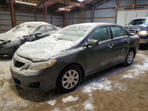 Toyota Corolla BASE 1.8L 4 2010