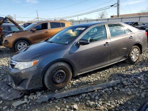 Toyota Camry BASE 2.5L 4 2012