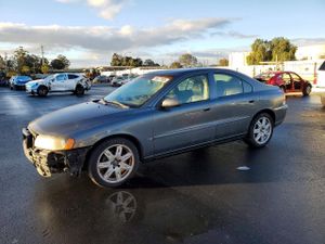Volvo S60 2.5T 2.5L 5 2005