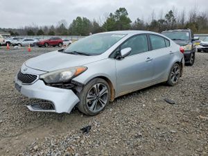 Kia Cerato / Forte / K3 EX 2.0L 4 2015
