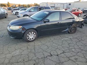 Toyota Camry LE 2.4L 4 2005