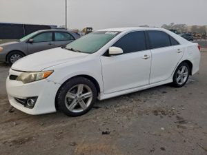 Toyota Camry L 2.5L 4 2013
