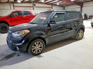 Kia Soul + 2.0L 4 2013