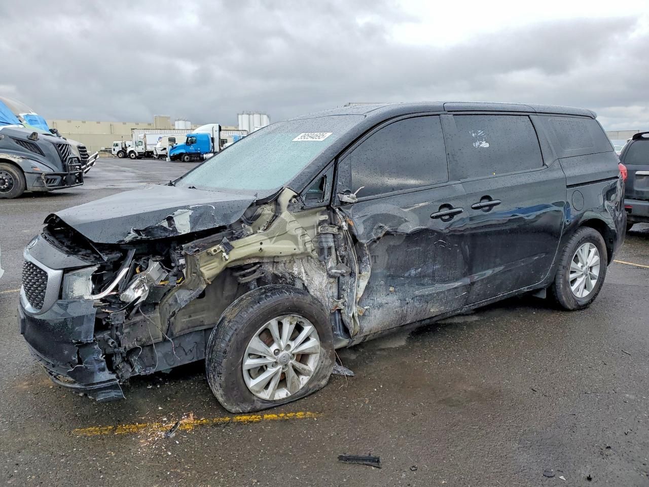 Kia Sedona L 3.3L 6 2015