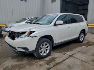 Toyota Highlander BASE 3.5L 6 2011