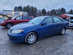 Toyota Camry LE 2.4L 4 2005