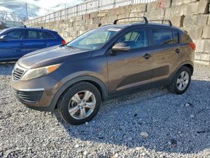 Kia Spectra BASE 2.4L 4 2013
