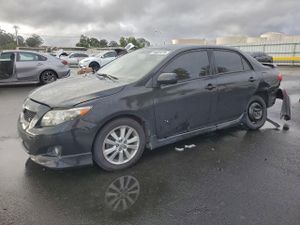 Toyota Corolla BASE 1.8L 4 2010