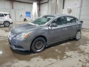 Nissan Sentra S 1.8L 4 2015