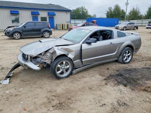 Ford Mustang GT 4.6L 8 2008